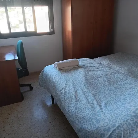Homestay 2camas Piso Compartido *